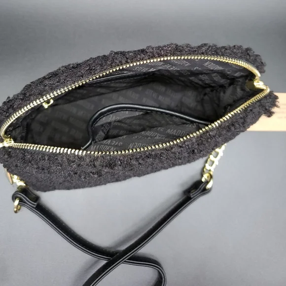 🎉SOLD👜 Steve Madden Faux Sherpa Crossbody - Picture 7 of 11